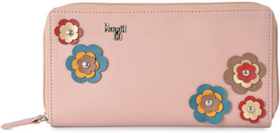

Baggit Casual Pink Clutch