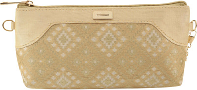 

Balee Fashions Party Gold Clutch