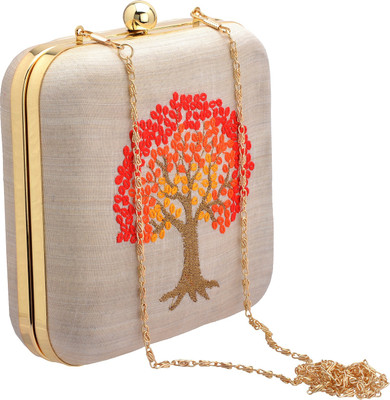 

Zephyrr Casual Beige Clutch