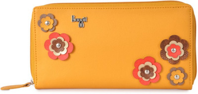 

Baggit Casual Yellow Clutch
