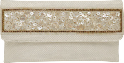 

Balee Fashions Casual Tan Clutch