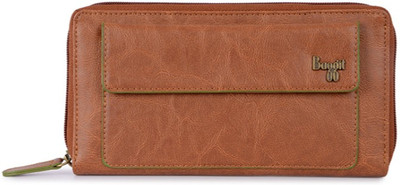 

Baggit Casual Brown Clutch