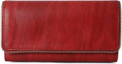 

Baggit Casual Red Clutch
