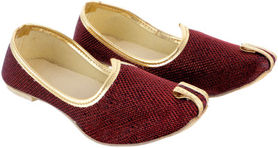 

Little Palz Boys & Girls Slip on Mojaris(Maroon