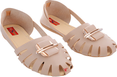 

AirSoon Women White Flats