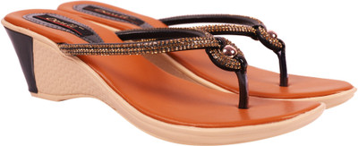 

Denill's Women Black Wedges