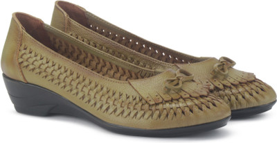 

Catwalk Bellies For Women(Brown