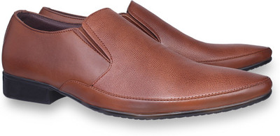 

Bata SBOSS Slip On For Men(Tan, Brown