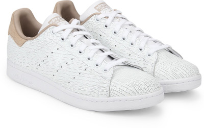 

ADIDAS ORIGINALS STAN SMITH W Sneakers For Women(White, Ftwwht/ftwwht/ashpea