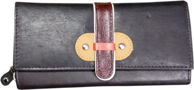 

Mahajans Fashions Women Casual Brown Genuine Leather Wallet(5 Card Slots)