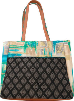 

Angelfish Shoulder Bag(Multicolor)