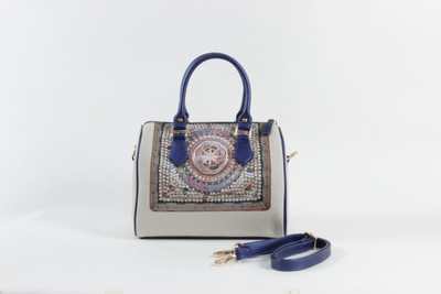 

ModishOmbre Hand-held Bag(Beige)