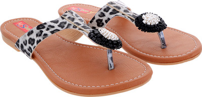

AirSoon Women Black Color Tiger Print Flats