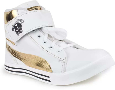

TANGO Sneakers For Men(White, Gold