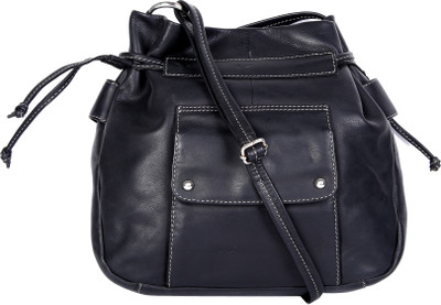 

Hawai Girls Casual Black Genuine Leather Sling Bag