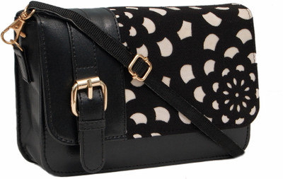 

Borse Women Casual Black Leatherette Sling Bag