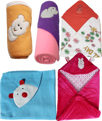 

My Newborn Cartoon  Hooded Baby Blanket(Polyester, Maroon
