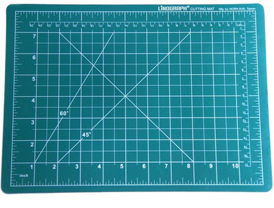 

LINOGRAPH 21304 Cutting Mat(22 cm x 30 cm)