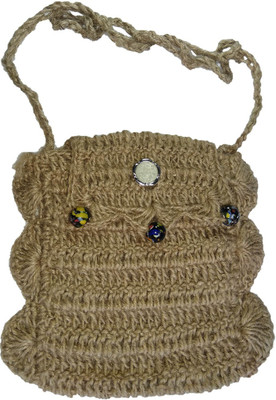 

Madhur Aart Hand-held Bag(Khaki)