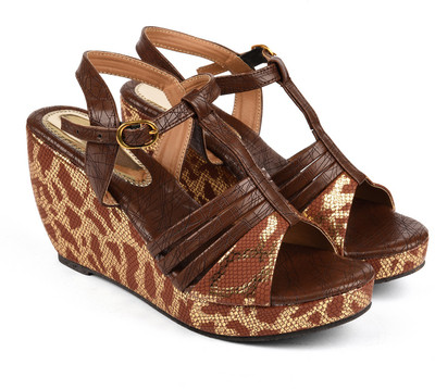 

Bare Soles Women brown Wedges