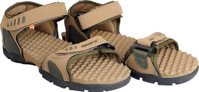 Sparx Men SS 103 Men Olive Casual Price History