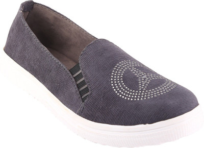 

Go India Store Slip On Sneakers For Women(Grey