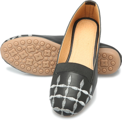 

Nayra Creations Bellies For Women(Black