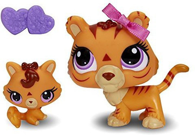 

Littlest Pet Shop Polybag Sharks(Multicolor)