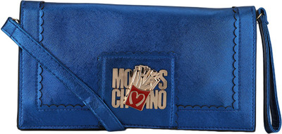 

BlackBird Casual Blue Clutch