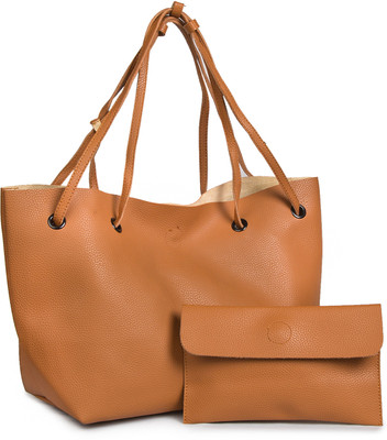 

Legal Bribe Hand-held Bag(Tan)