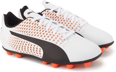 

Puma Boys & Girls Lace Football Shoes(White, Puma white-puma black-fiery co