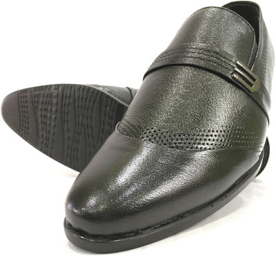 

Size Corporate Casuals For Men(Black