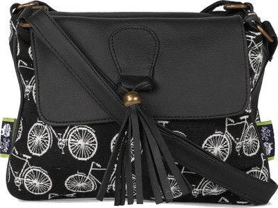 

Kanvas Katha Women Casual Black Satin Sling Bag