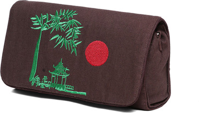 

Hepburnette Party Brown Clutch