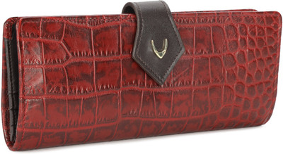 

Hidesign Casual Brown Clutch