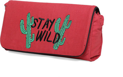 

Hepburnette Party Red Clutch