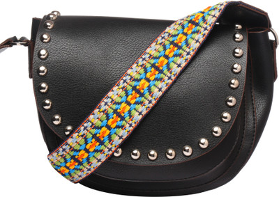

Monokrome new york Sling Bag(Black)