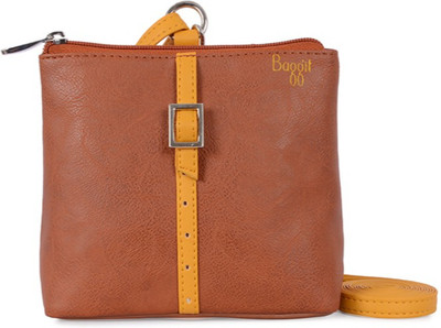

Baggit Women Casual Tan PU Sling Bag
