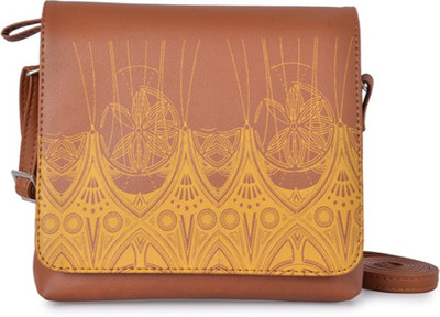 

Baggit Women Casual Tan PU Sling Bag