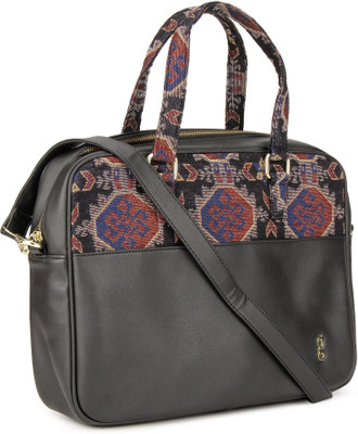 

Global Desi Shoulder Bag(Multicolor)