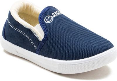 

Begetter The Inceptioner Boys Slip on Moccasins(Dark Blue, Navy