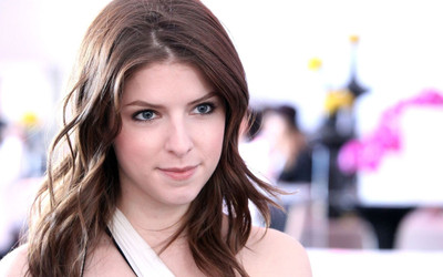 

Akhuratha Wall Poster Celebrity Anna Kendrick Actresses American Actress Paper Print(12 inch X 18 inch, Rolled)
