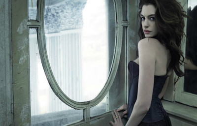 

Celebrity Anne Hathaway Actresses United States HD Wall Poster Photographic Paper(12 inch X 18 inch, Rolled)
