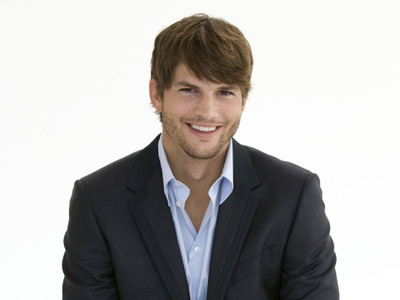 

Celebrity Ashton Kutcher Actors United States HD Wall Poster Photographic Paper(12 inch X 18 inch, Rolled)