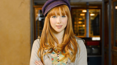 

Celebrity Molly Quinn Actresses United States Actress American HD Wall Poster Fine Art Print(12 inch X 18 inch, Rolled)