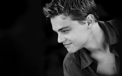 

Celebrity Leonardo Dicaprio Actors United States American Actor HD Wall Poster Photographic Paper(12 inch X 18 inch, Rolled)
