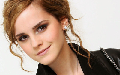 

Celebrity Emma Watson Actresses United Kingdom Gorgeous Beautiful HD Wall Poster Fine Art Print(12 inch X 18 inch, Rolled)