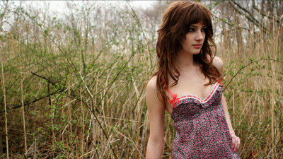 

Akhuratha Wall Poster Celebrity Susan Coffey Models Paper Print(12 inch X 18 inch, Rolled)
