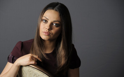 

Celebrity Mila Kunis Actresses United States HD Wall Poster Fine Art Print(12 inch X 18 inch, Rolled)