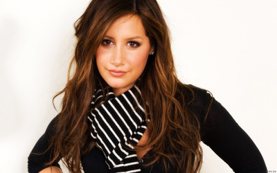 

Celebrity Ashley Tisdale Actresses United States HD Wall Poster Photographic Paper(12 inch X 18 inch, Rolled)